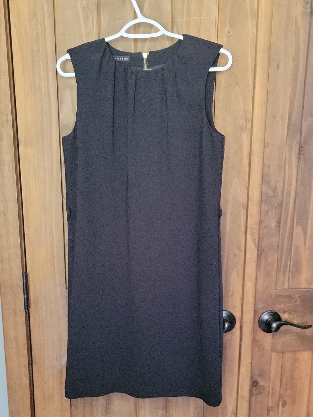 Zara Black Sleeveless Midi Shift Dress